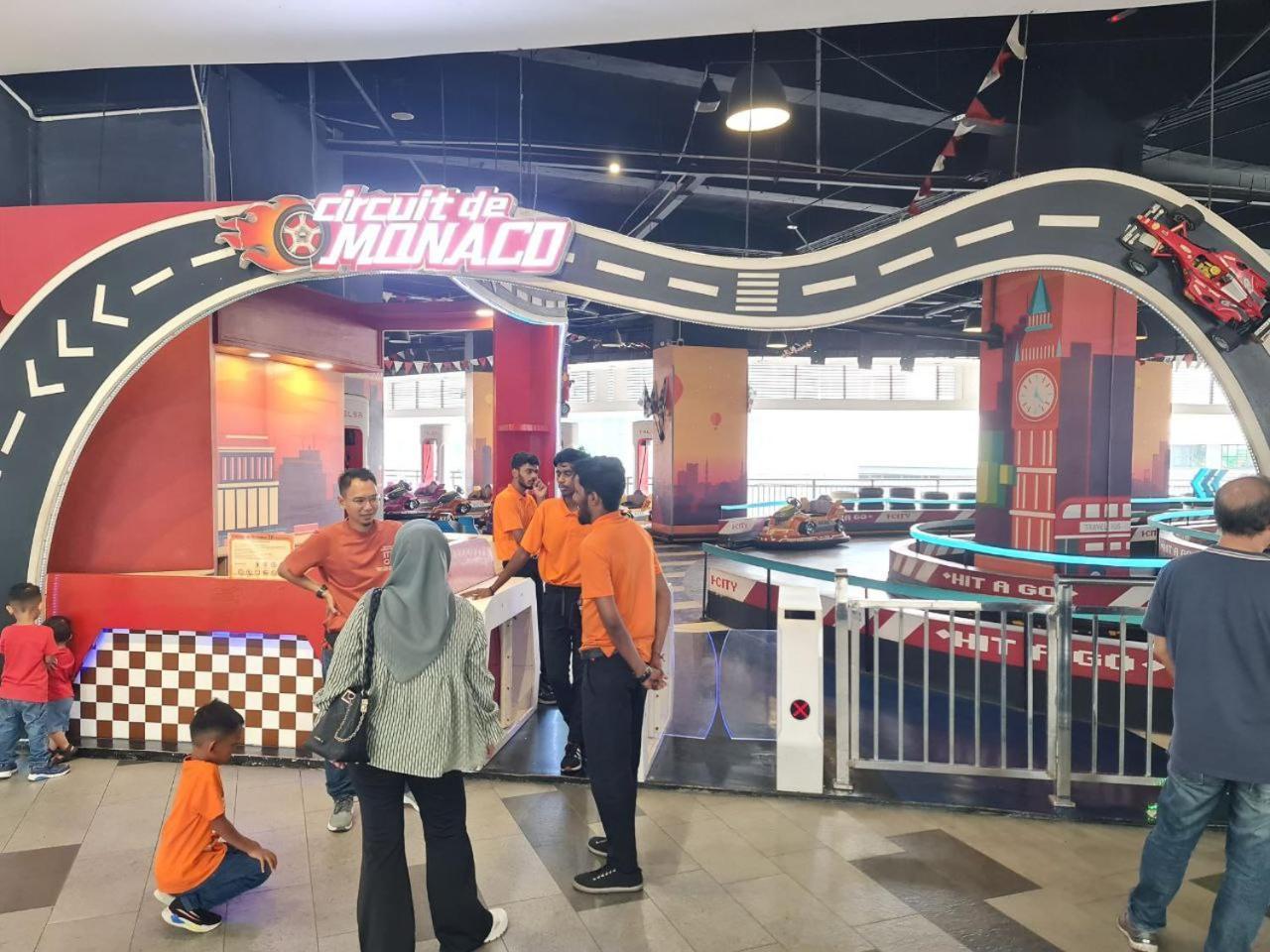 2-5Pax 1R1B Premium Suite, Opposite I-City Shopping Mall, Free Wifi 55" Smart Tv Shah Alam Ngoại thất bức ảnh